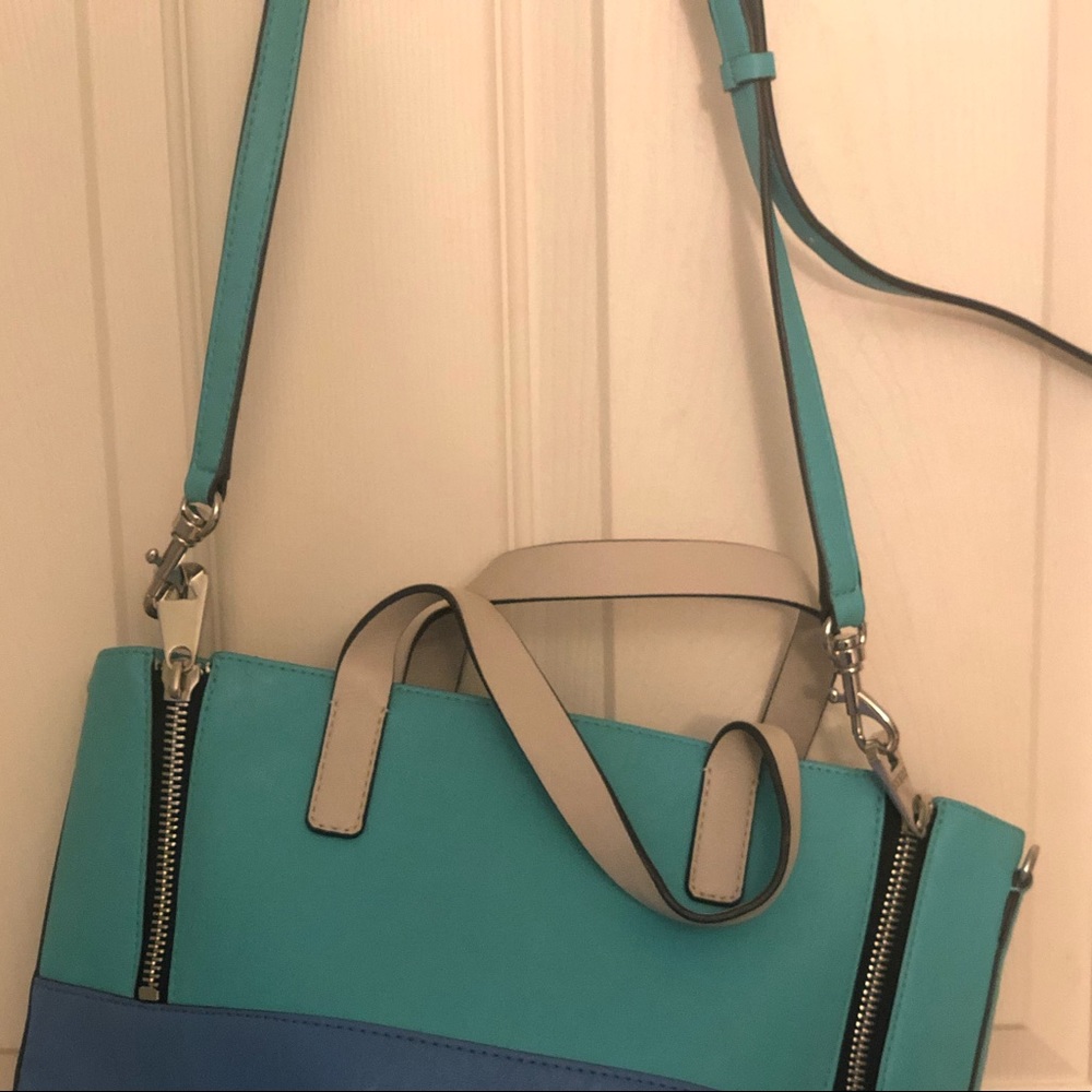 GUESS bag - Picture 2 of 3